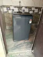 Whirlpool 7kg fully automatic top load.