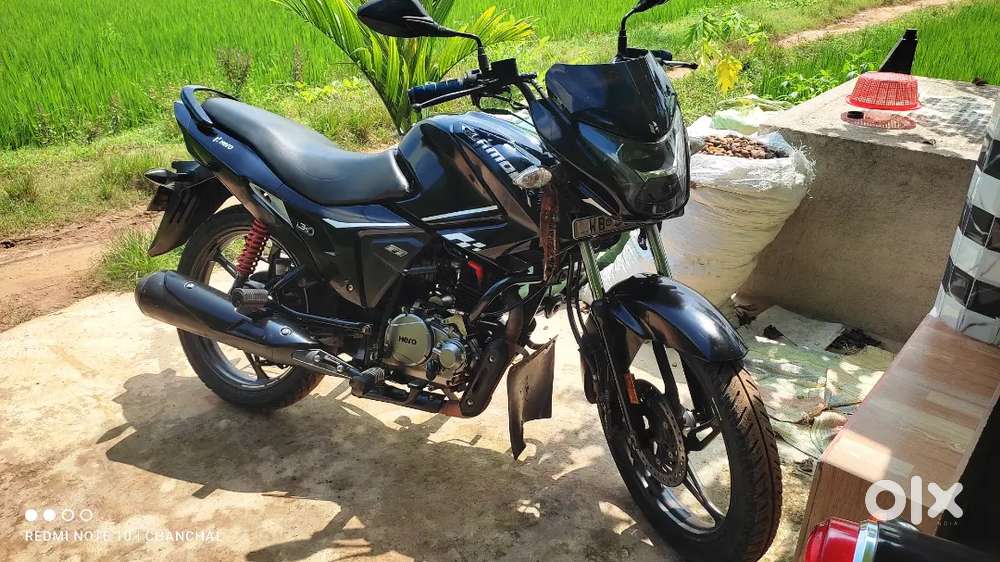Hero glamour black colour mint condition