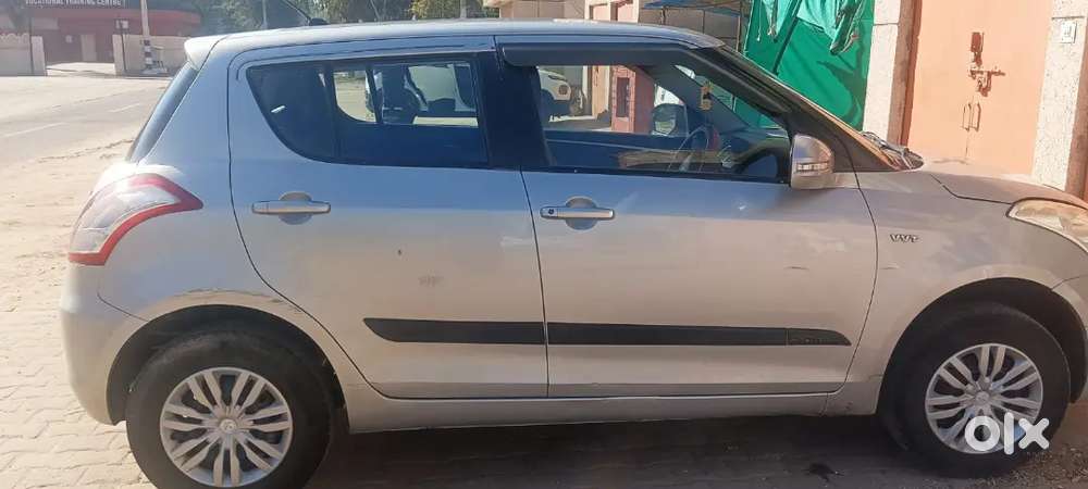 Swift car model 2012