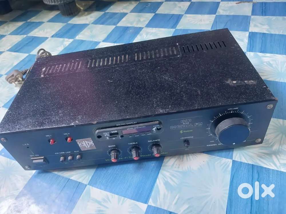 300 watt amplifier