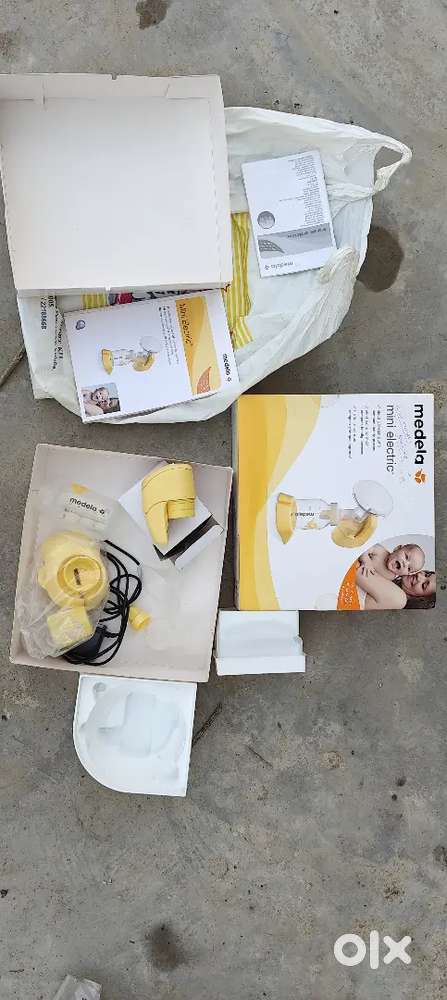 Medela Mini Electric Breast Pump (Yellow)