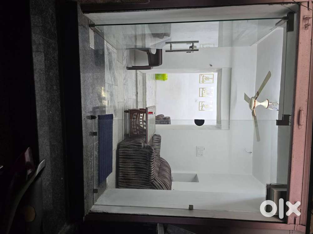 Office or  e mitr shop for rent