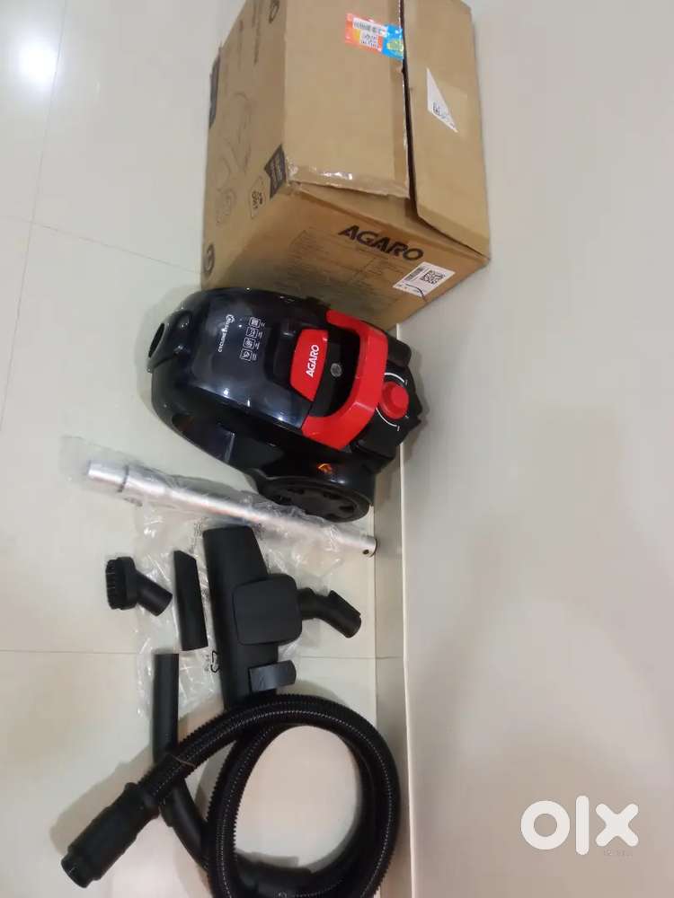 Product: Agaro 1600 Watts Bagless Vacuum Cleaner
