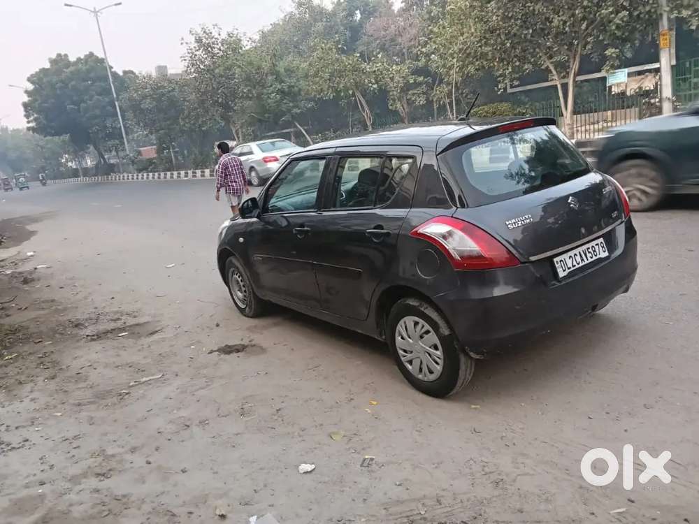 Maruti Suzuki Swift 2016 Petrol 65898 Km Driven