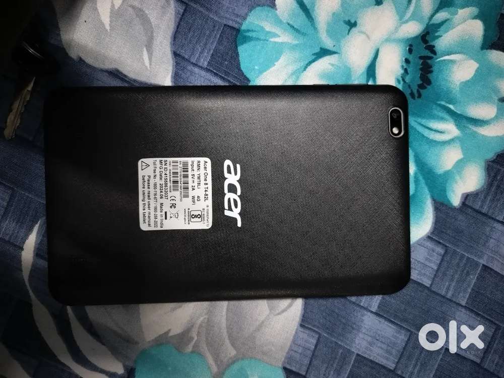 Acer one 8 T4-82L