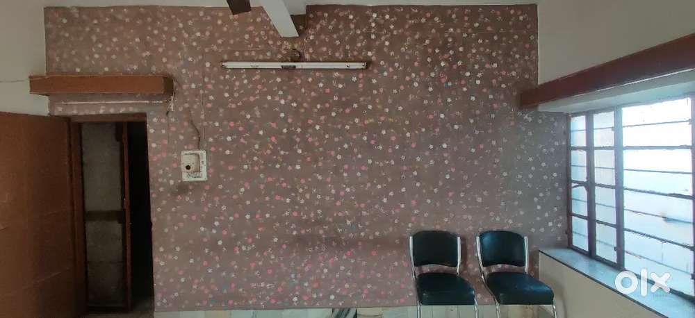 Newly painted 2bhk available for rent at prime location Shastri Nagar