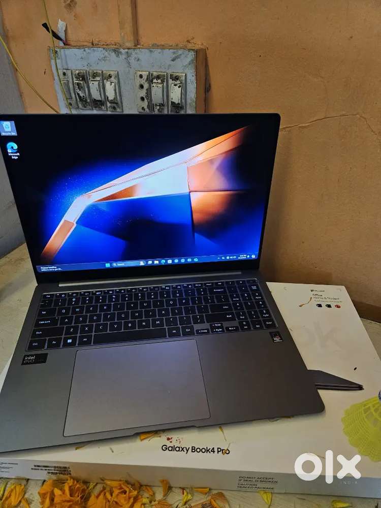 Samsung Galaxy Book 4 pro Ultra 7 155H