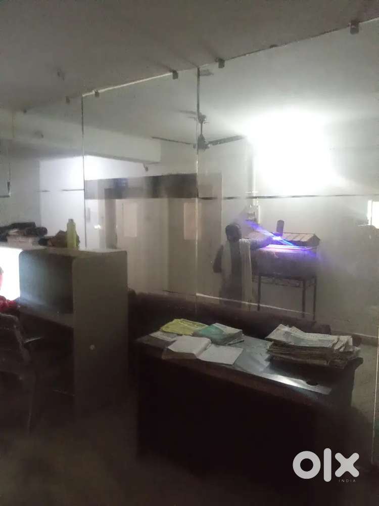 Glass for partition room