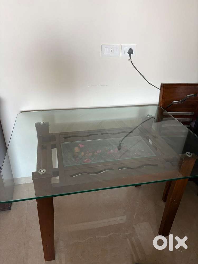 Woodel Dining Table with Glass Top (table only)