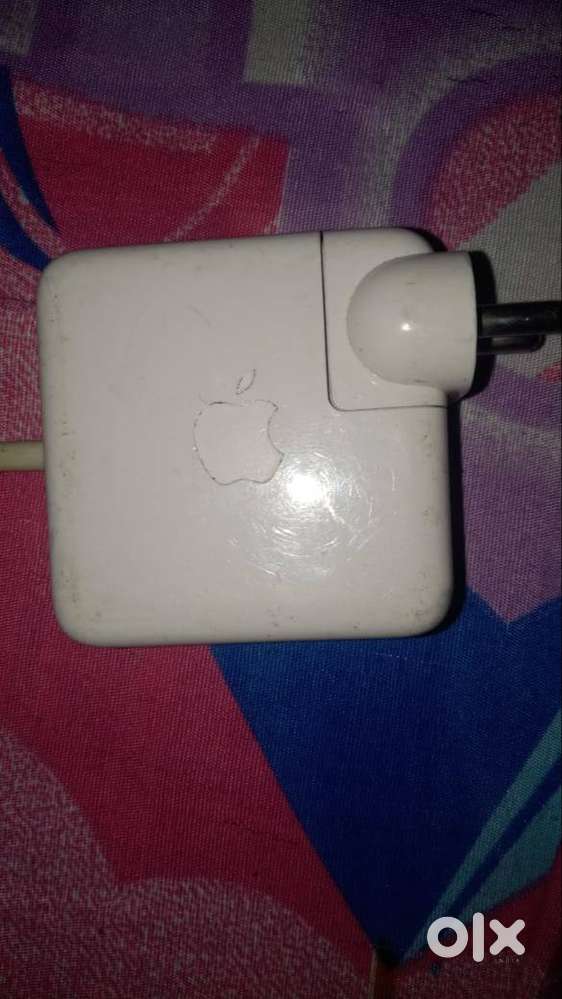 45W magsafe apple adapter laptop