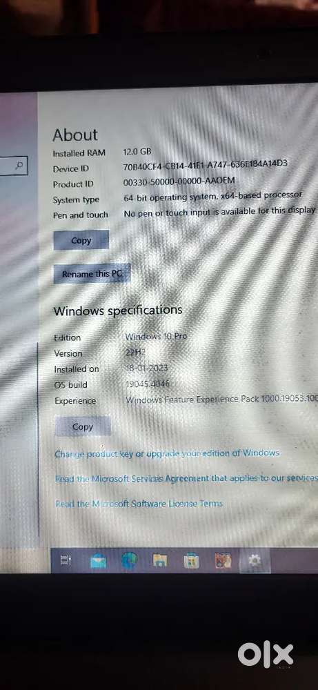 Toshiba laptop with i3 proccesor
