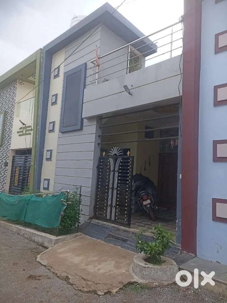 भाटा गांव रावतपुरा कॉलोनी में 2bhk मकान बेचना है
