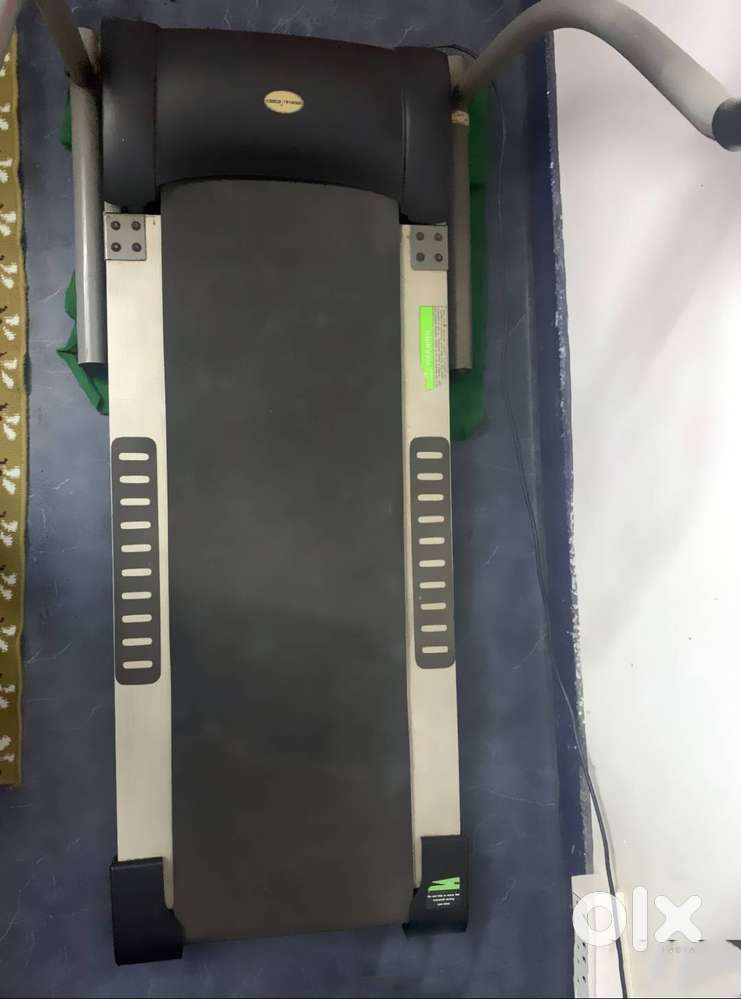 TRADEMILL new conditon  14000only