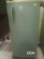 Good condition fridge hai Jabardast