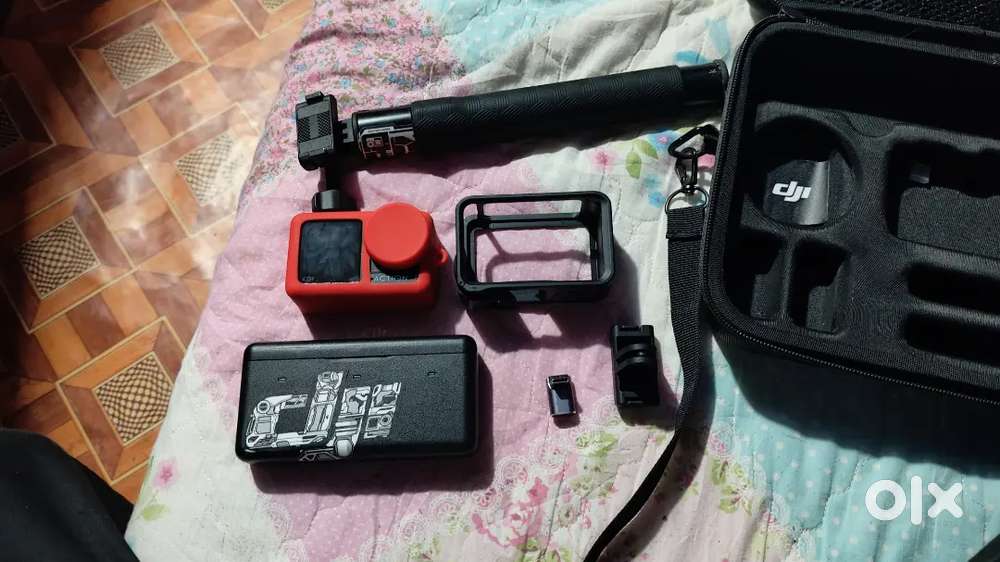 DJI Osmo Action 4  combo 3 batteries