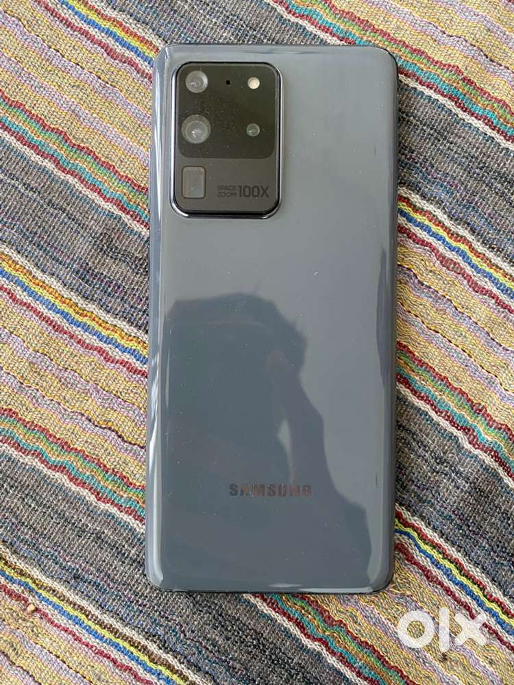 Samsung s20 ultra 100x zoom curb display screen finger update line hai