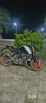 KTM Duke 125
