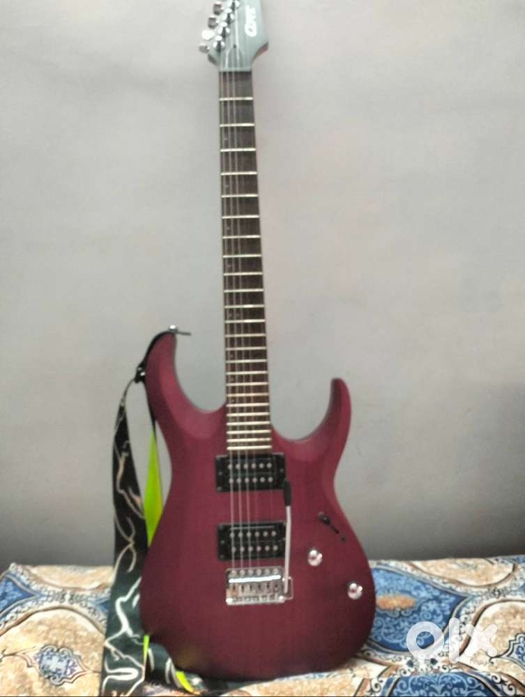 1 Year CORT ELECTRIC GUITAR, Make in Indonesia