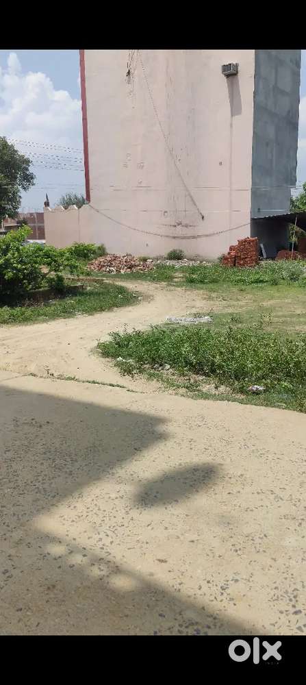 Plot on good location