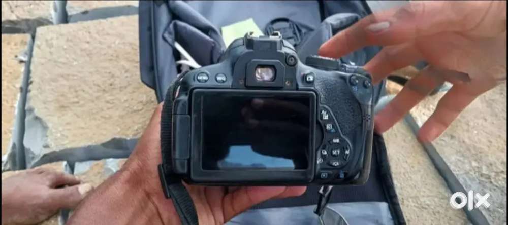 Canon 700d camara selling