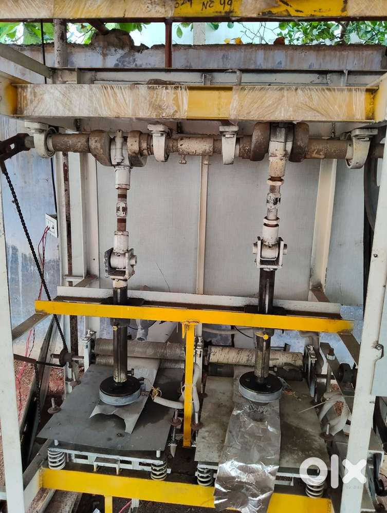 Doubel dye paper plate machine