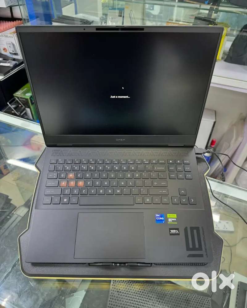 HP OMEN 16, Intel i7-13700HX, 16GB RAM, 512GB SSD, RTX 4050 6GB