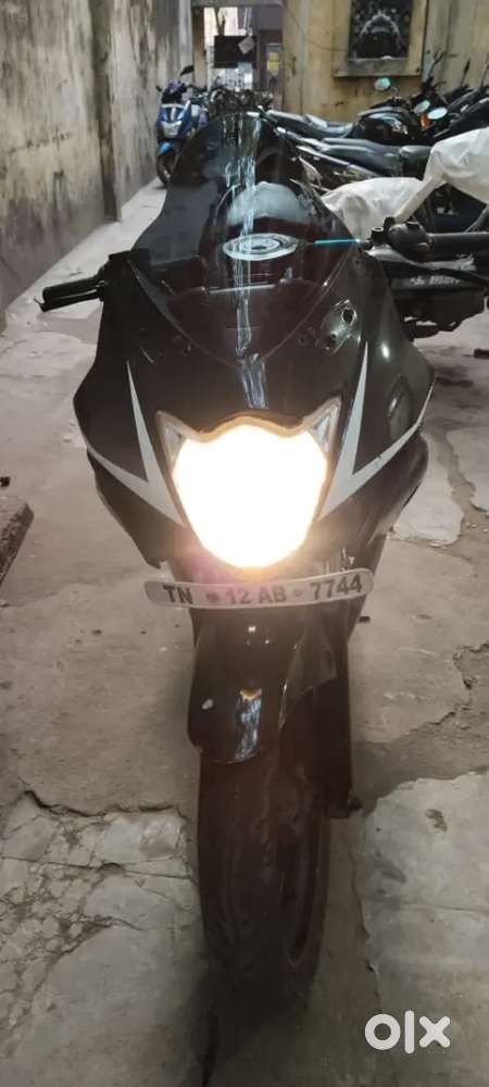 Suzuki Gixxer self working smooth Engine at