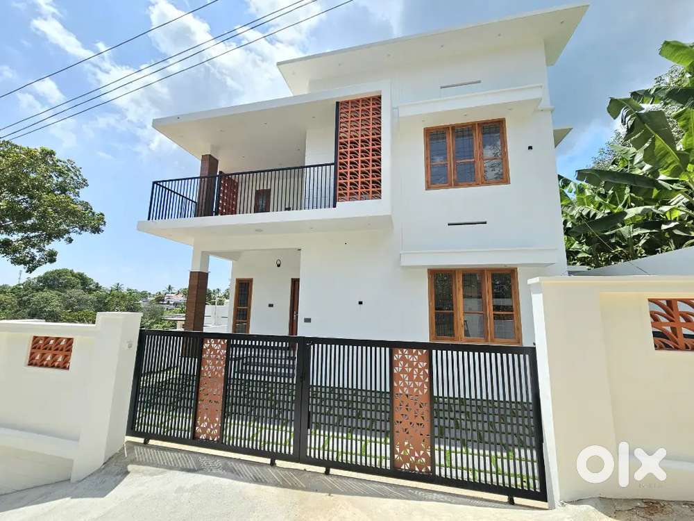 New house for sale Sreekaryam Njandoorkonam