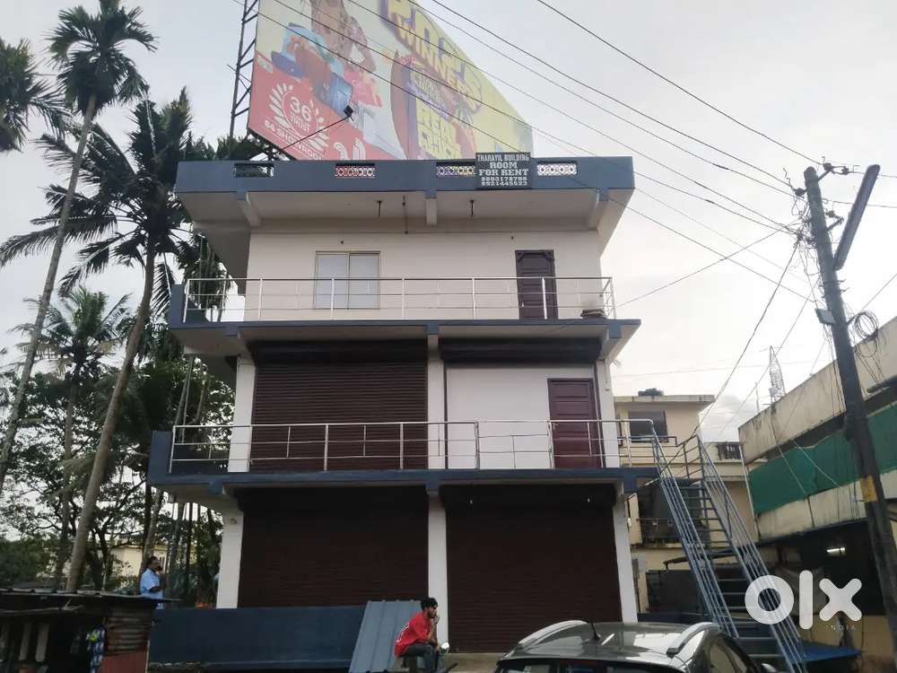 750sqft ground floorspace logsital office, godown near hmt kalamassery