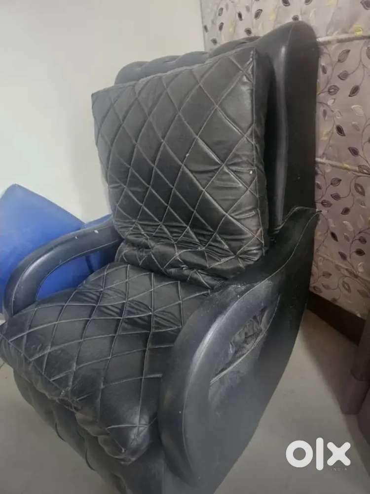 Durian rocking chair