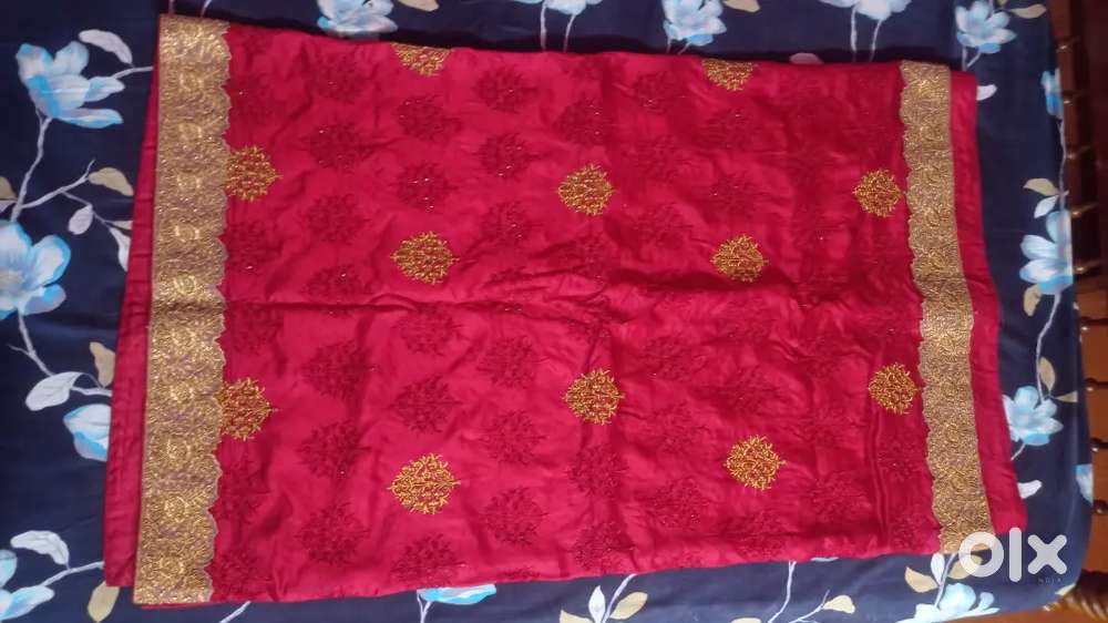Saree for women ( separate piece available used)