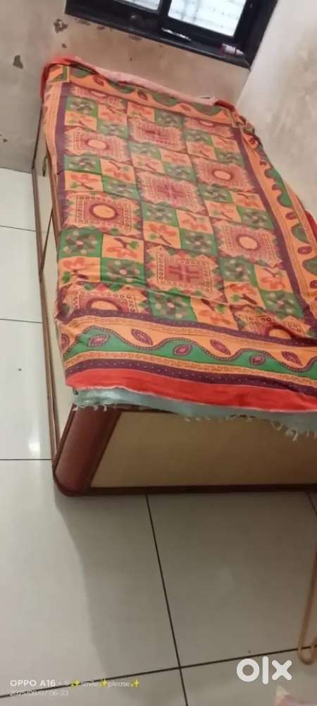 Single bed L-5Fit B-3Fit With internal material store space