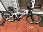 Sparingly used BTwin bicycle for 6-8yrs
