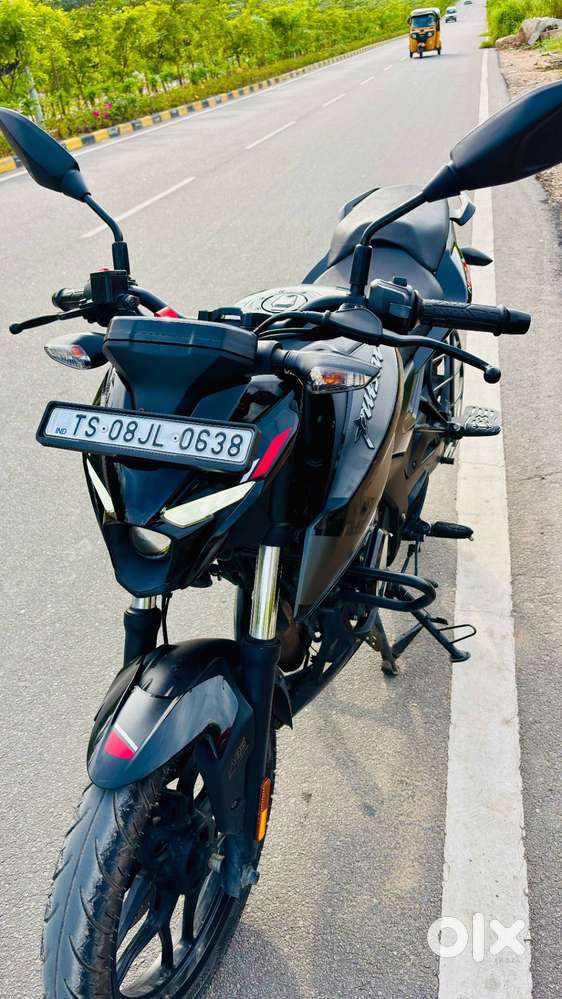 Pulsar N160 Dual Channel ABS - Black - 2022 - 22K Driven - 48 km/L