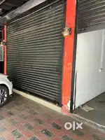 460 sqft shop  for  rent  in  puthiya road vennala..JINU GLOBAL