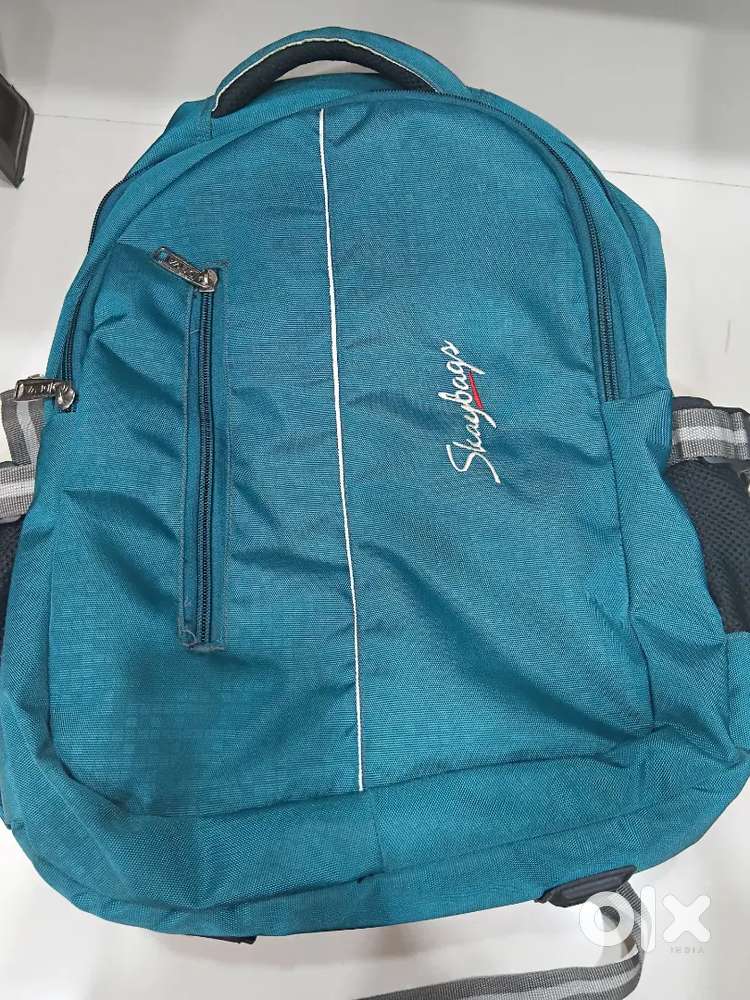 COLLEGE BAG