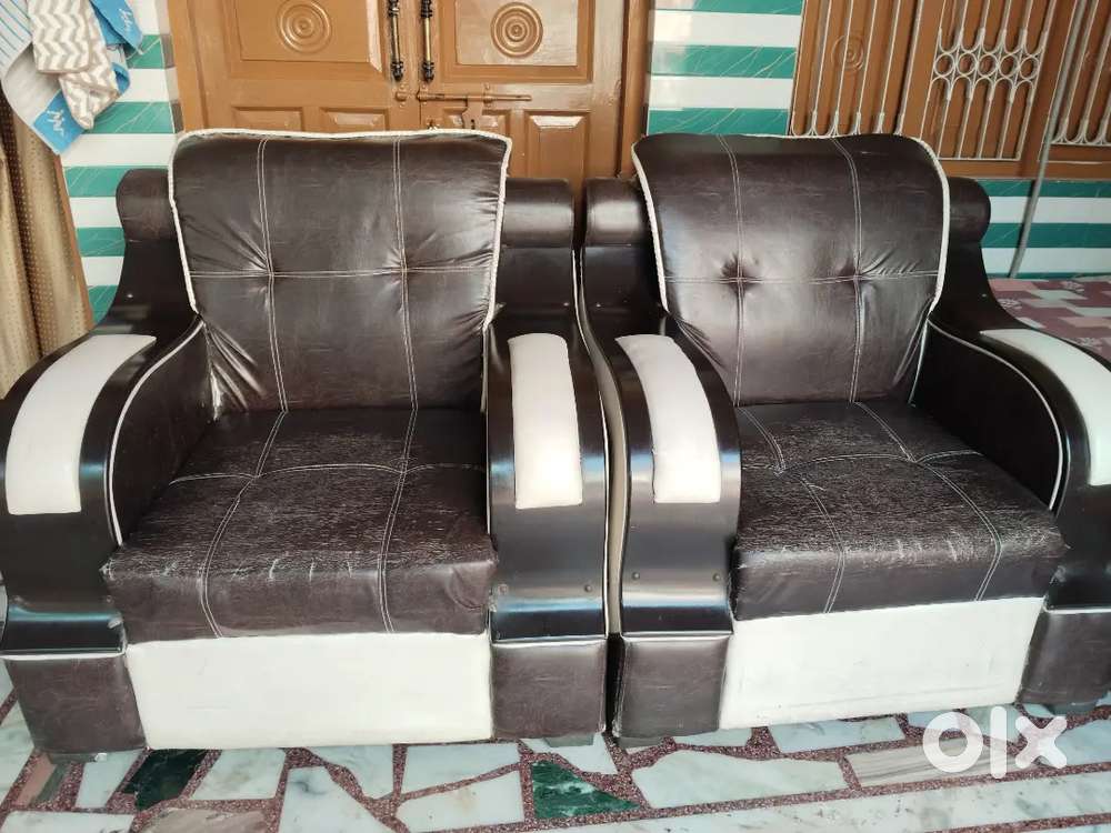Sofa set 3+1+1 well conditioned