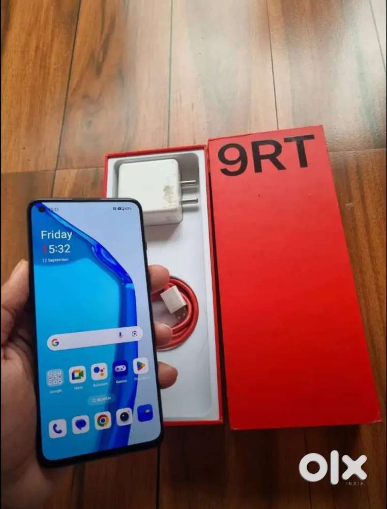 One Plus 9RT in Mint Condition