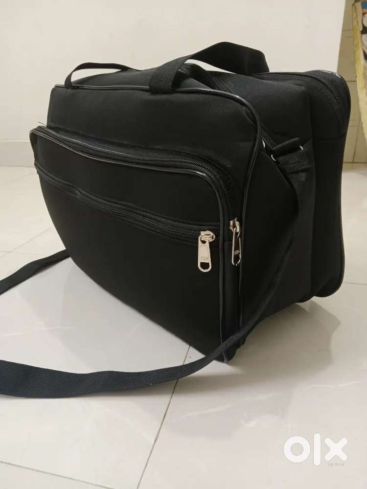 MRP price 400 Premium Quality Travel Laptop bag, travel bag,hand bag
