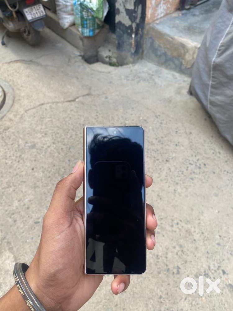Samsung fold 4