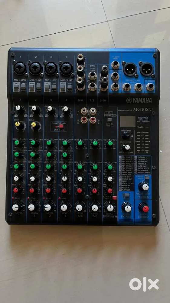 Yamaha MG10GU Analog Mixer fresh singal hand