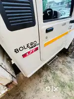 बोलेरो गाड़ी