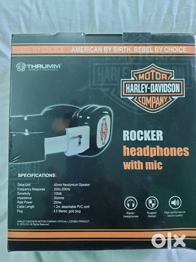 HARDLY DAVIDSON WIRELESS HEADPHONE AND WIKO WIRED HEADPHONES 2