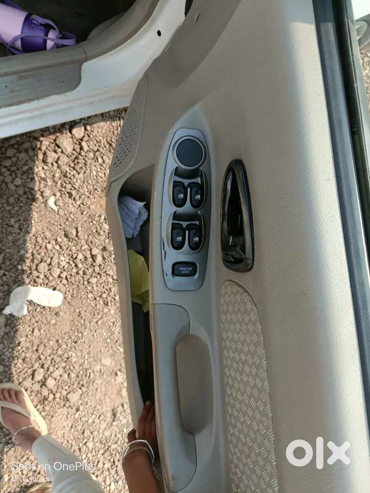 Hyundai Accent Hatchback 2012 CNG & Hybrids 87000 Km Driven