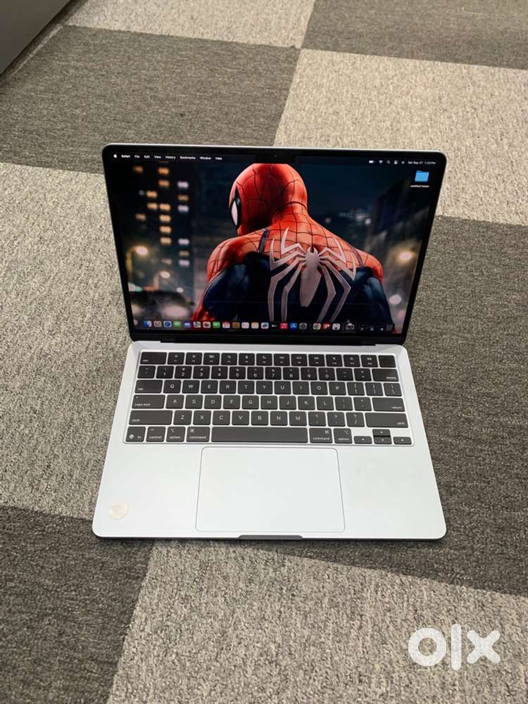 Apple MacBook Air / M4 / 16GB-256GB / 13inch / 10&8 core / Warranty