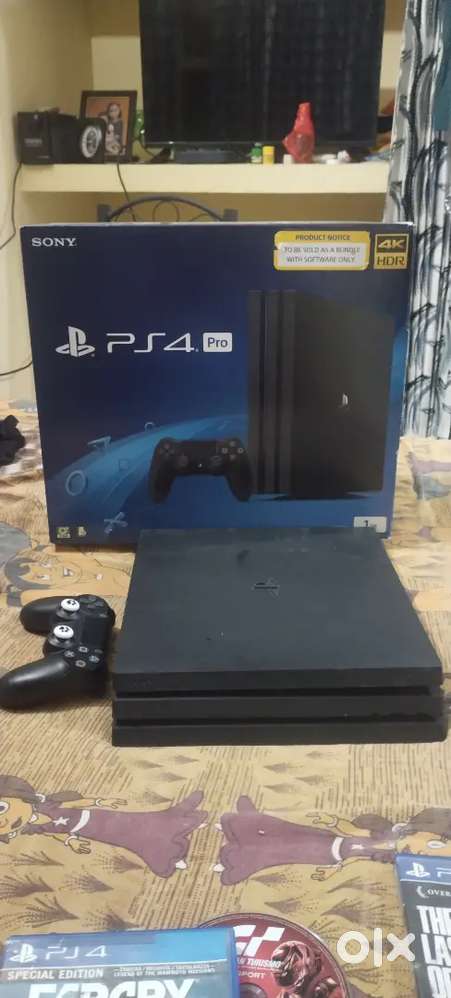 PS4 pro 1TB for sale