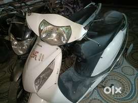 All parts are in good conditions and engin is also good