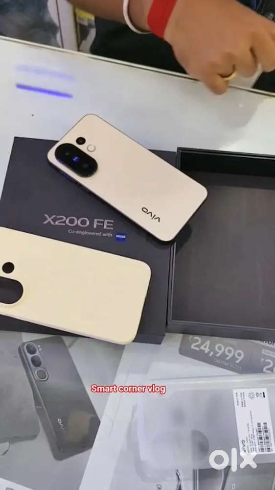 Vivo x200 fe.    Price. 9500