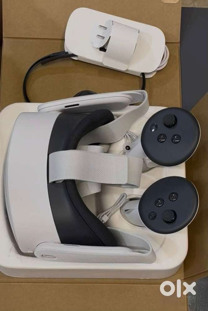 Meta Quest 3 S, Only 2 months old