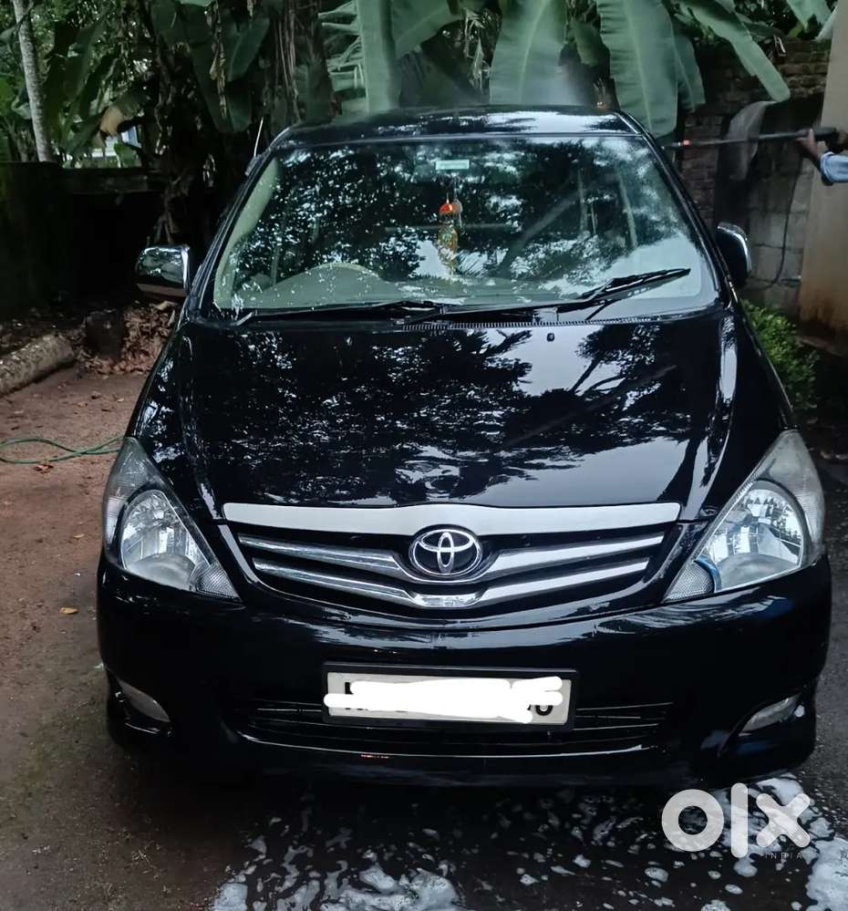 Toyota Innova 2006 Diesel Well Maintained